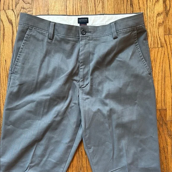 Men's Gray Pants - Picture 5 of 7